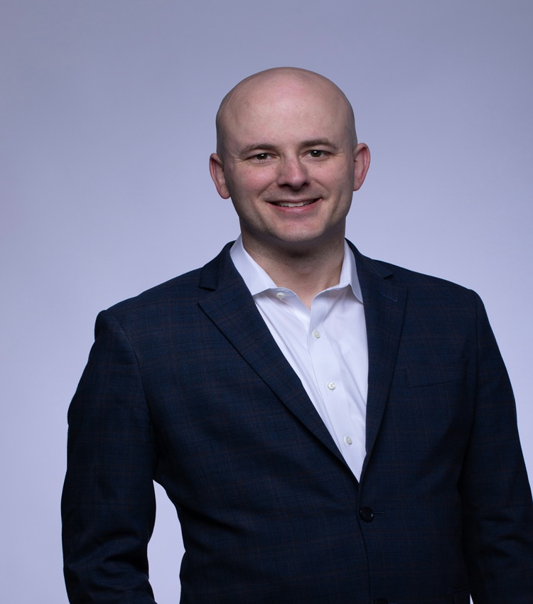 Hans J.