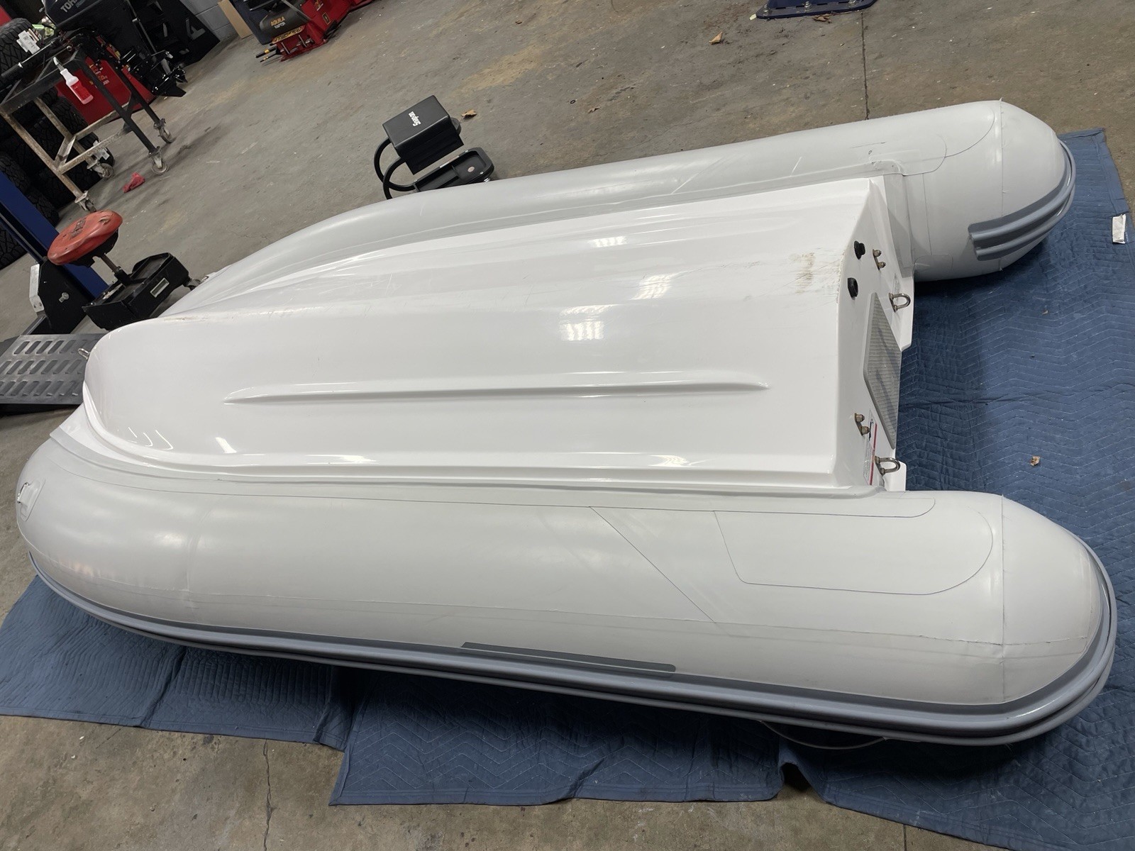 AB RIB 20 HP Tohatsu Outboard